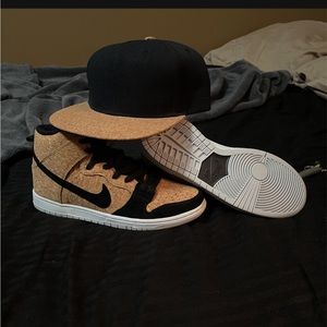 Brand new never work nike sb dunks limited edition corks with matching hat.